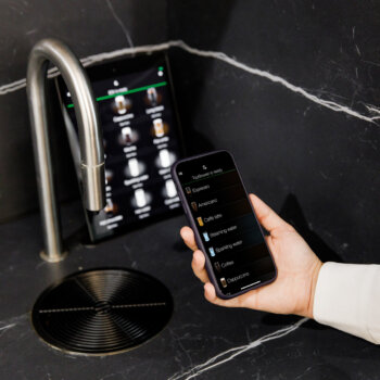Touchless coffee with the TopBrewer app
